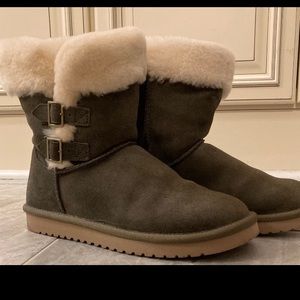 Kookaburra by Ugg boots